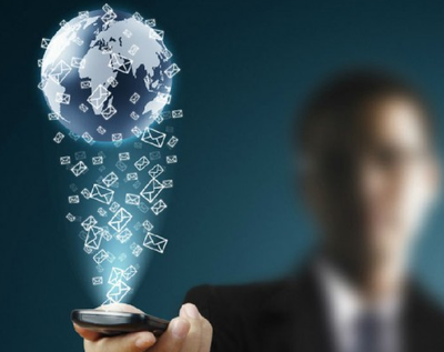 大數(shù)據(jù)與移動(dòng)互聯(lián)網(wǎng) 民航服務(wù)的創(chuàng)新玩法與網(wǎng)絡(luò)技術(shù)支撐